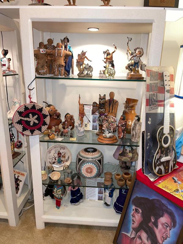 Sale Photo Thumbnail #854