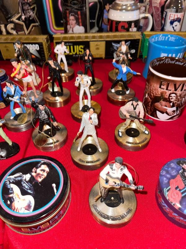 Sale Photo Thumbnail #951