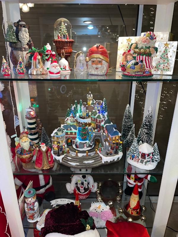 Sale Photo Thumbnail #541