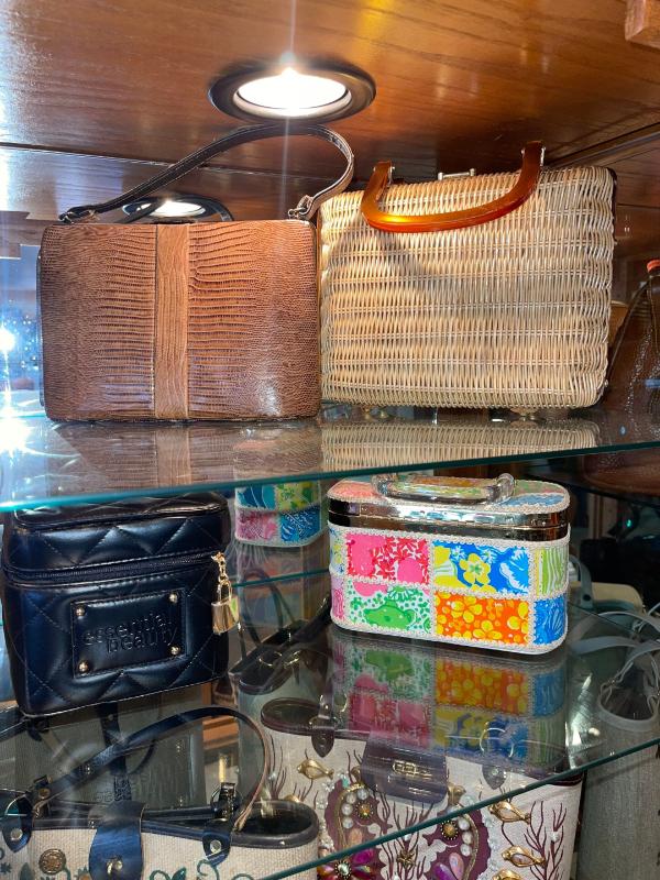 Sale Photo Thumbnail #112