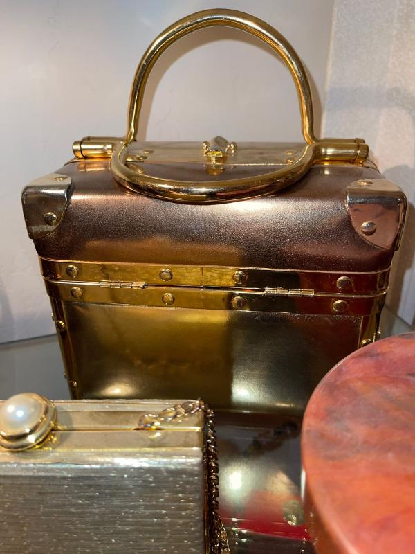 Sale Photo Thumbnail #912