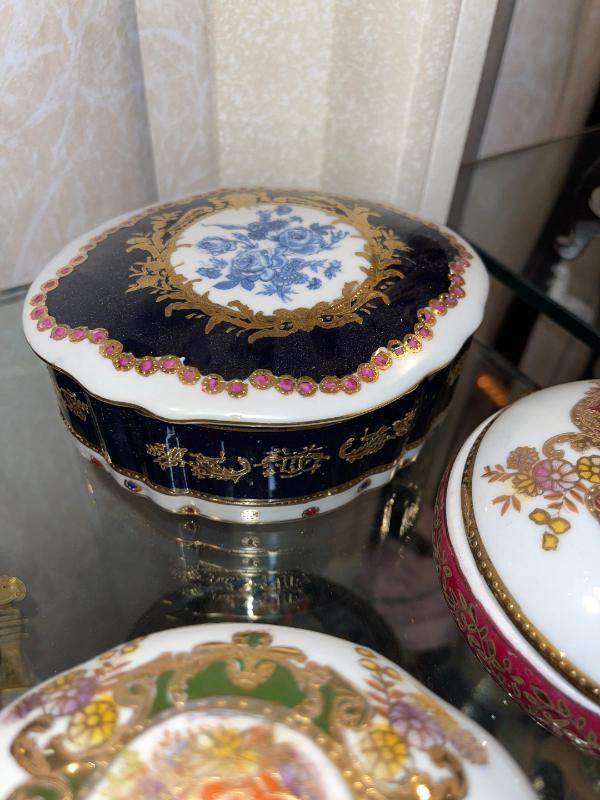 Sale Photo Thumbnail #615