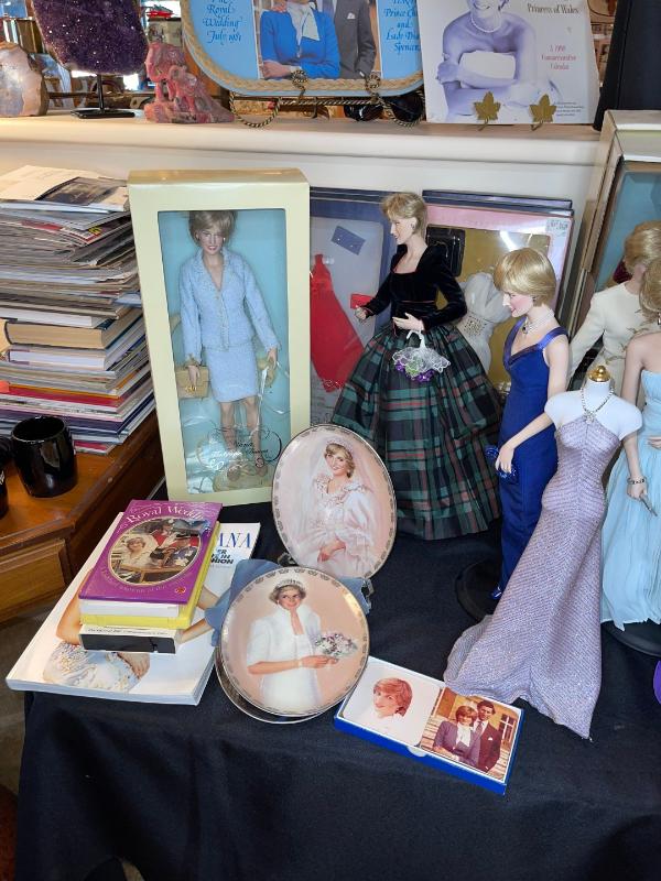 Sale Photo Thumbnail #73