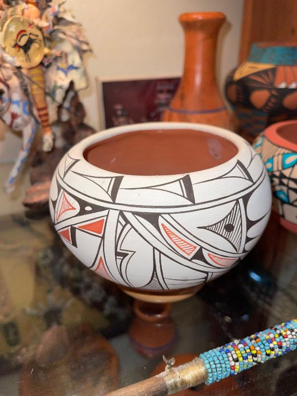 Sale Photo Thumbnail #677