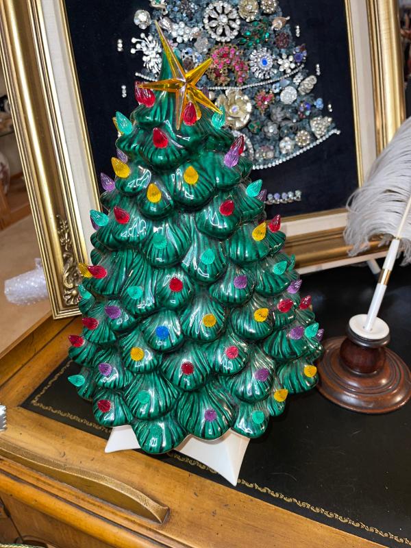 Sale Photo Thumbnail #577