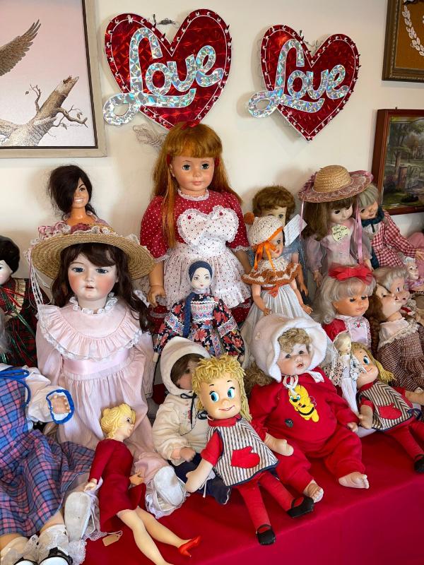 Sale Photo Thumbnail #202