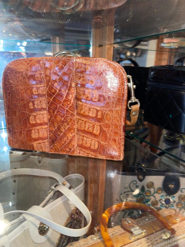 Sale Photo Thumbnail #108