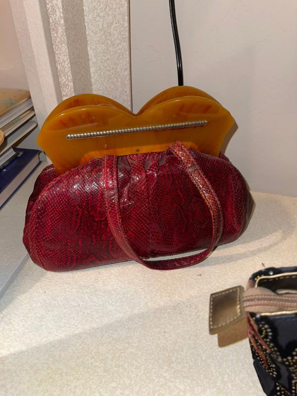 Sale Photo Thumbnail #938