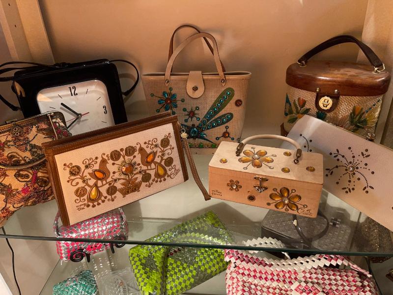 Sale Photo Thumbnail #922