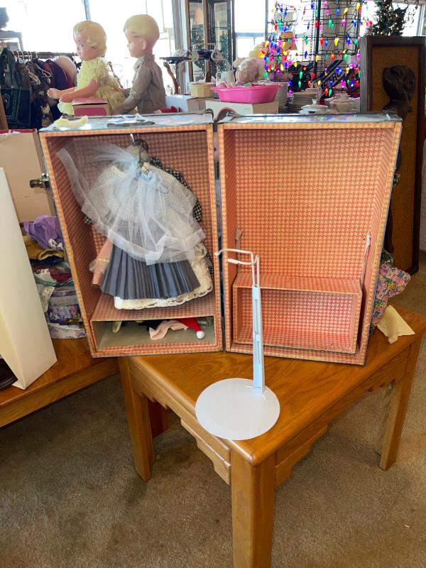 Sale Photo Thumbnail #219