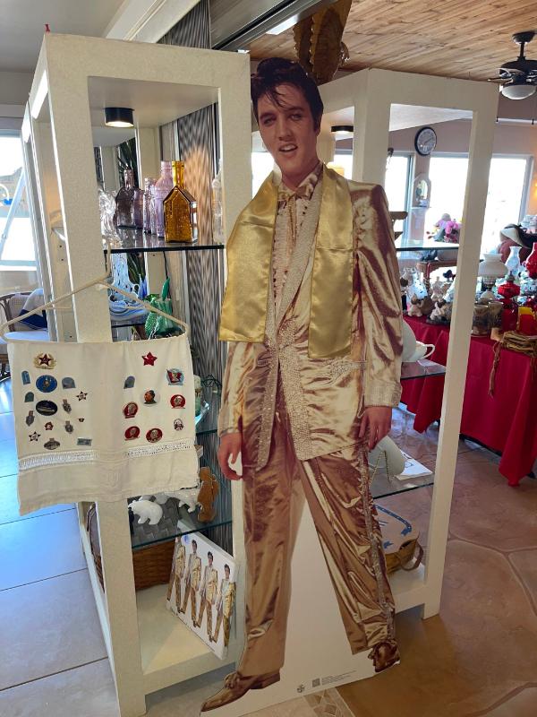 Sale Photo Thumbnail #223