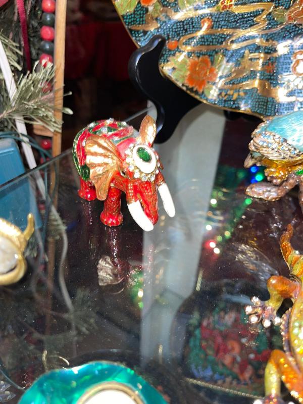 Sale Photo Thumbnail #659