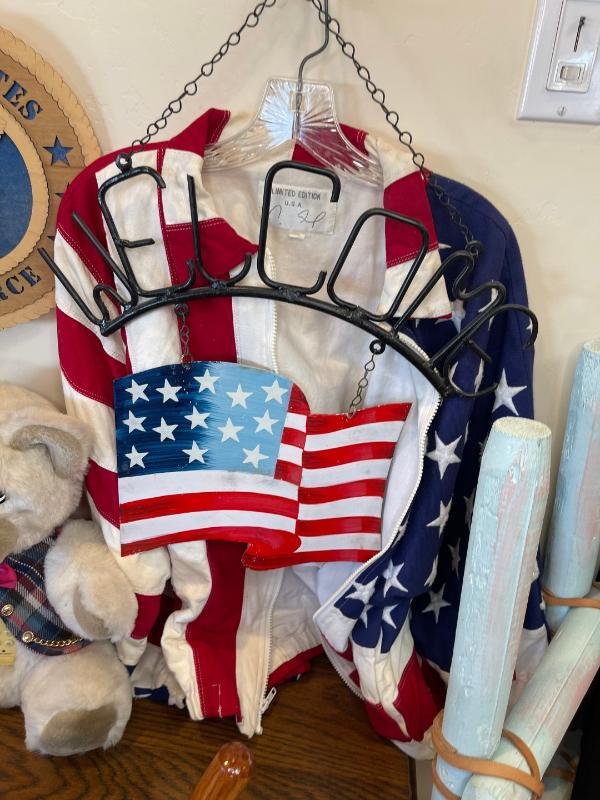 Sale Photo Thumbnail #513