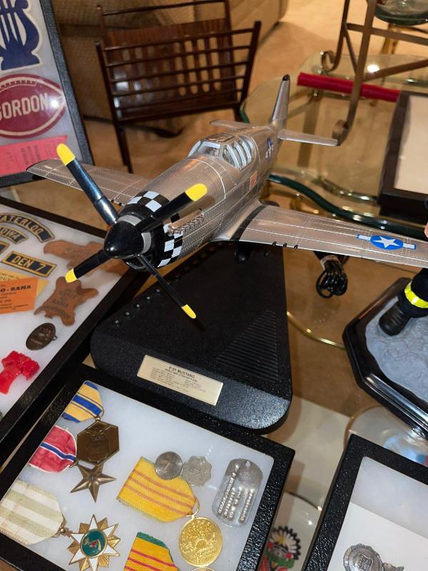 Sale Photo Thumbnail #851