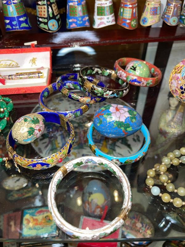 Sale Photo Thumbnail #654