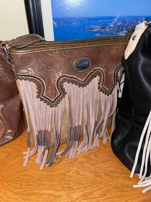 Sale Photo Thumbnail #128