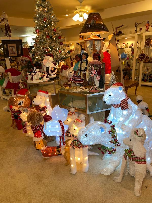 Sale Photo Thumbnail #566