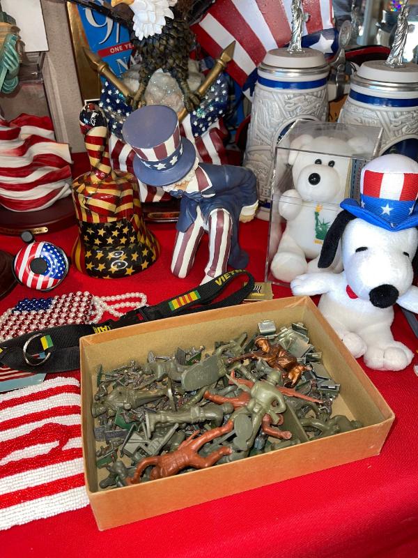 Sale Photo Thumbnail #249