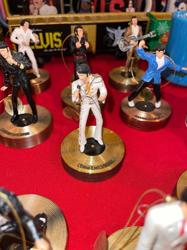 Sale Photo Thumbnail #956