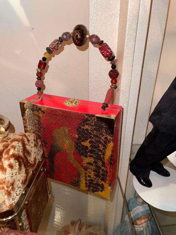 Sale Photo Thumbnail #907