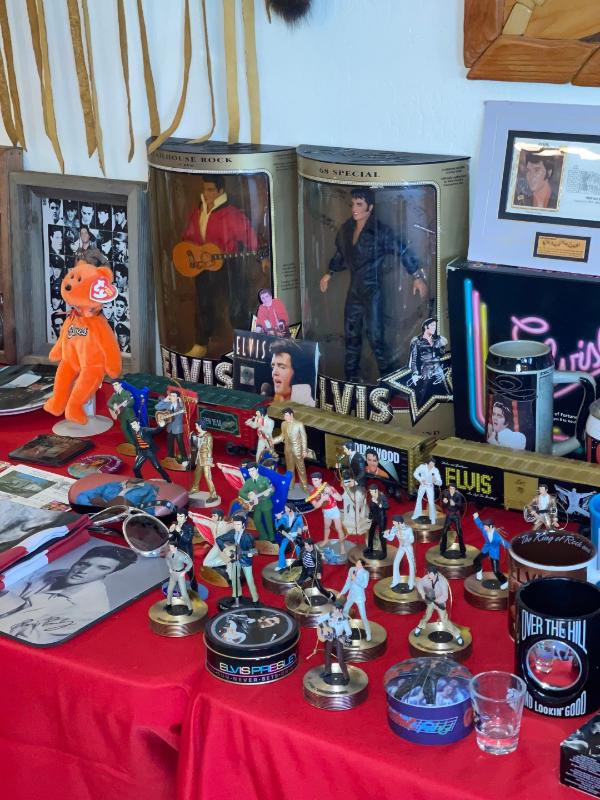 Sale Photo Thumbnail #46