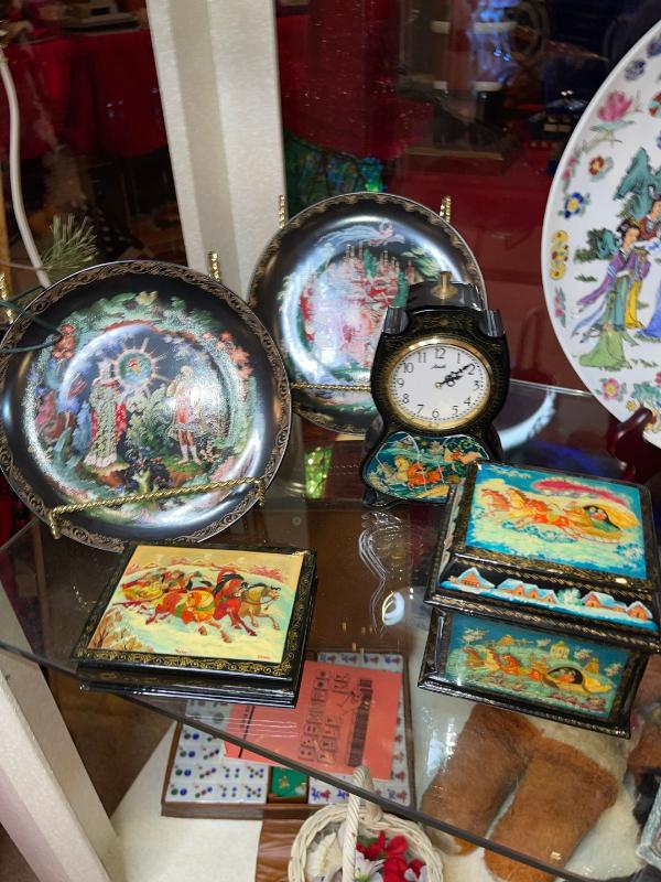 Sale Photo Thumbnail #663