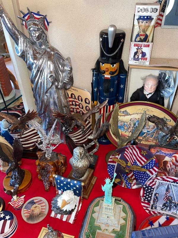 Sale Photo Thumbnail #255