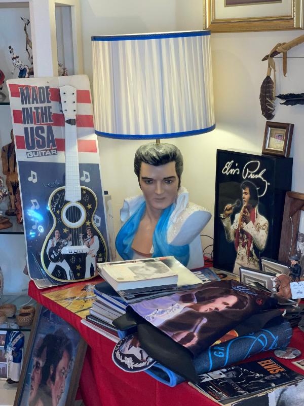 Sale Photo Thumbnail #45