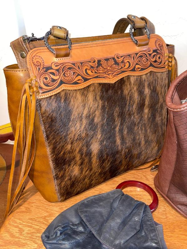 Sale Photo Thumbnail #126