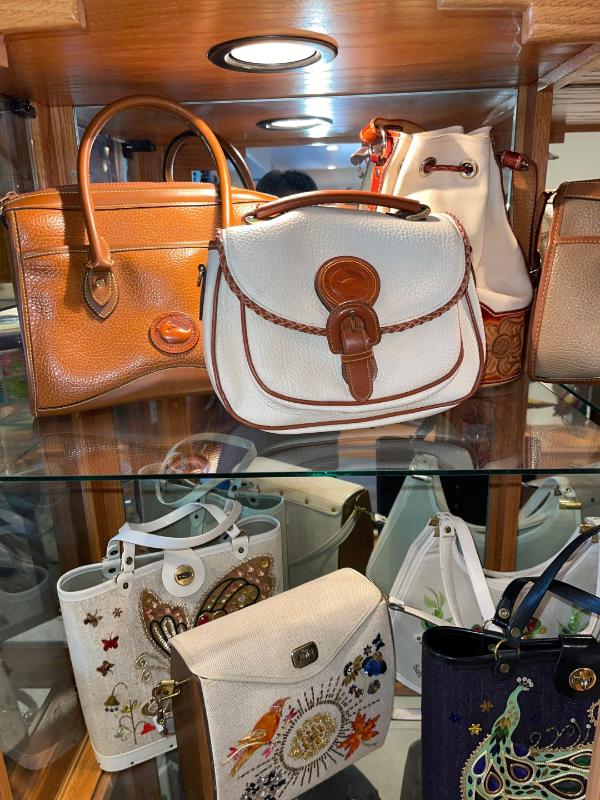 Sale Photo Thumbnail #116