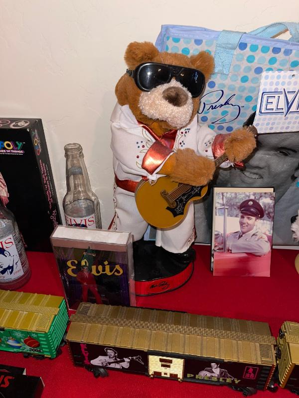 Sale Photo Thumbnail #962