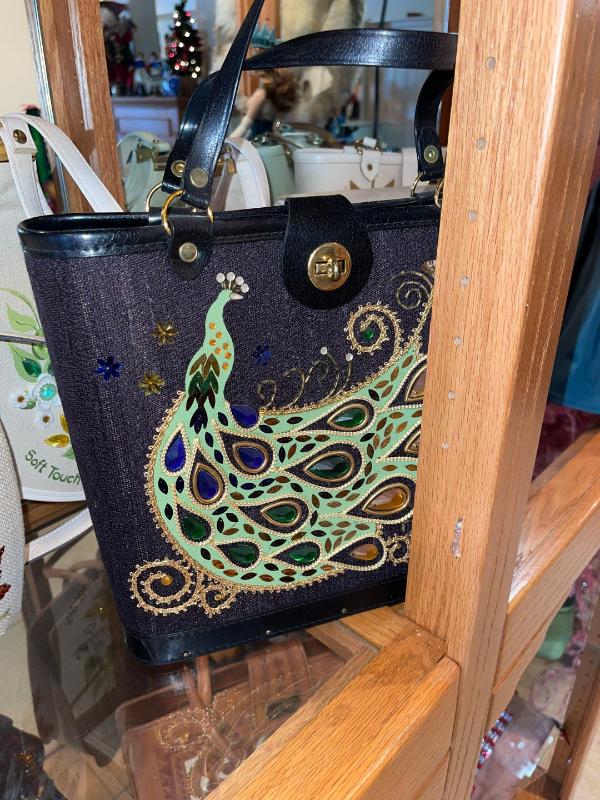 Sale Photo Thumbnail #120