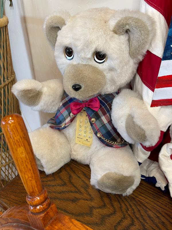 Sale Photo Thumbnail #512