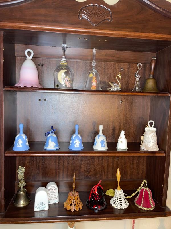 Sale Photo Thumbnail #154