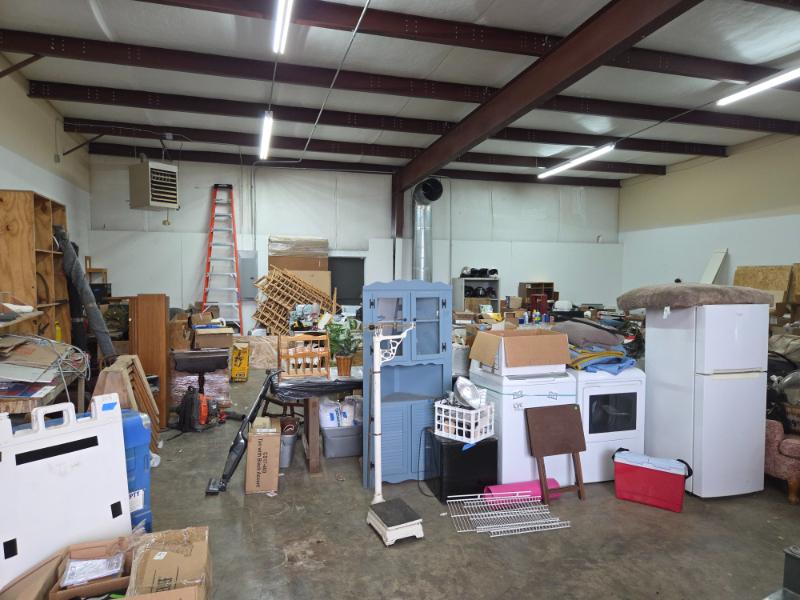 Sale Photo Thumbnail #17