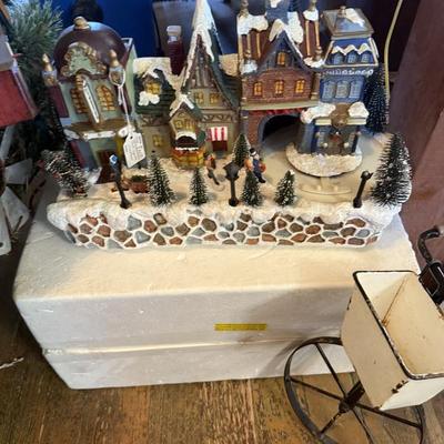 Sale Photo Thumbnail #110