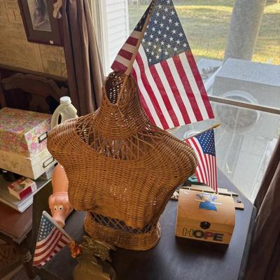 Sale Photo Thumbnail #129