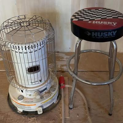 Dyna-Glo RMC-95C Kerosene Heater and Husky Barstool