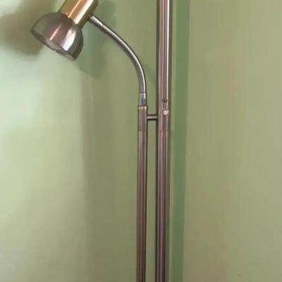 Two-Tone Metal Floor Lamp with Adjustable Reading Light