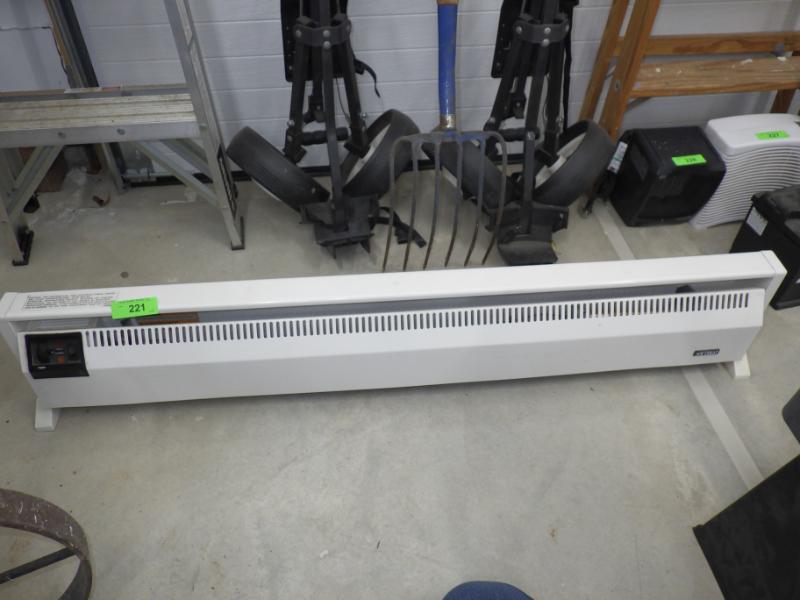 Sale Photo Thumbnail #121