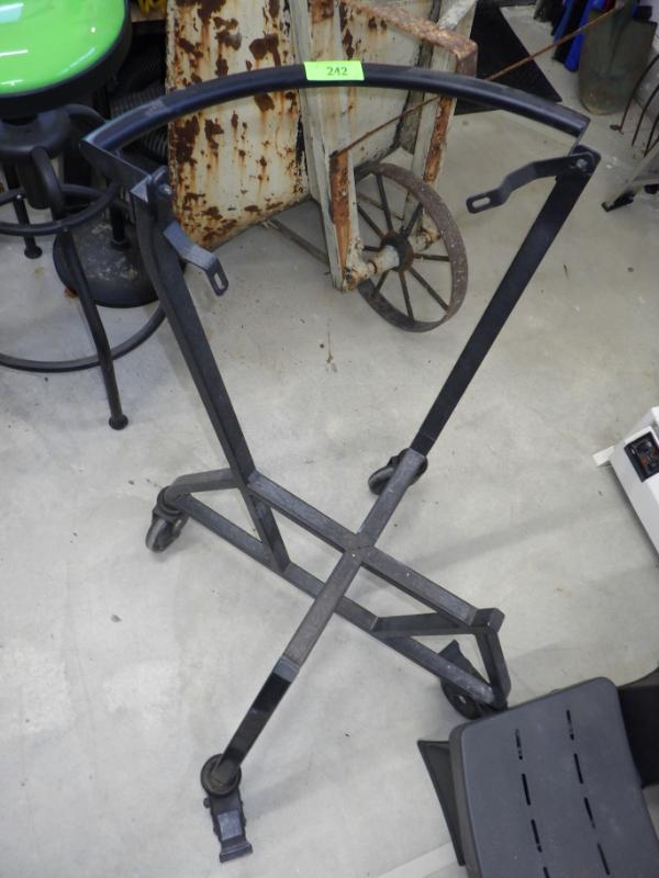 Sale Photo Thumbnail #102