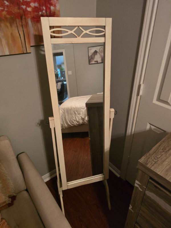 Sale Photo Thumbnail #84