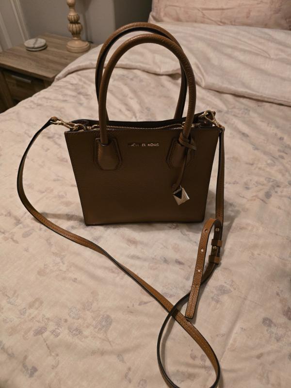 Sale Photo Thumbnail #89