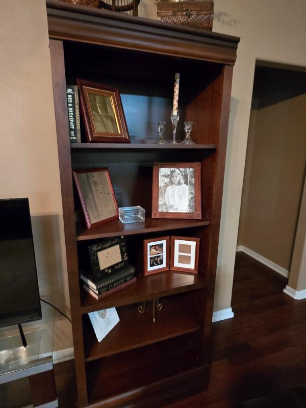 Sale Photo Thumbnail #110