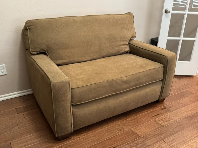 Sale Photo Thumbnail #17