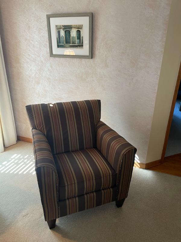 Sale Photo Thumbnail #10