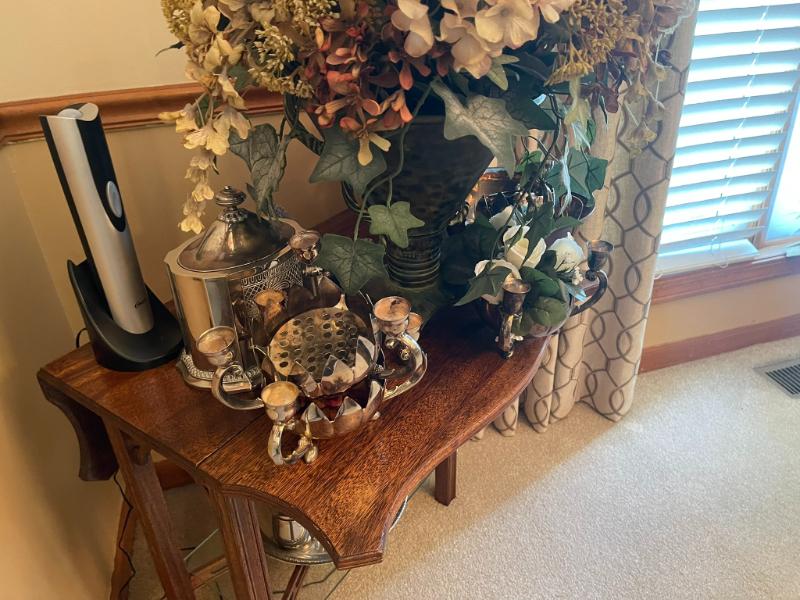 Sale Photo Thumbnail #102