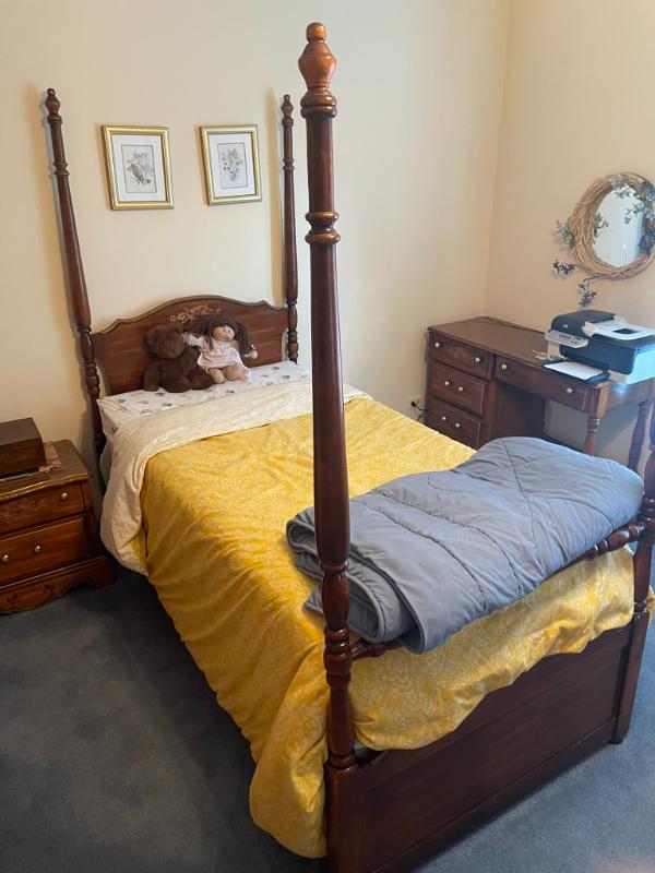 Sale Photo Thumbnail #137