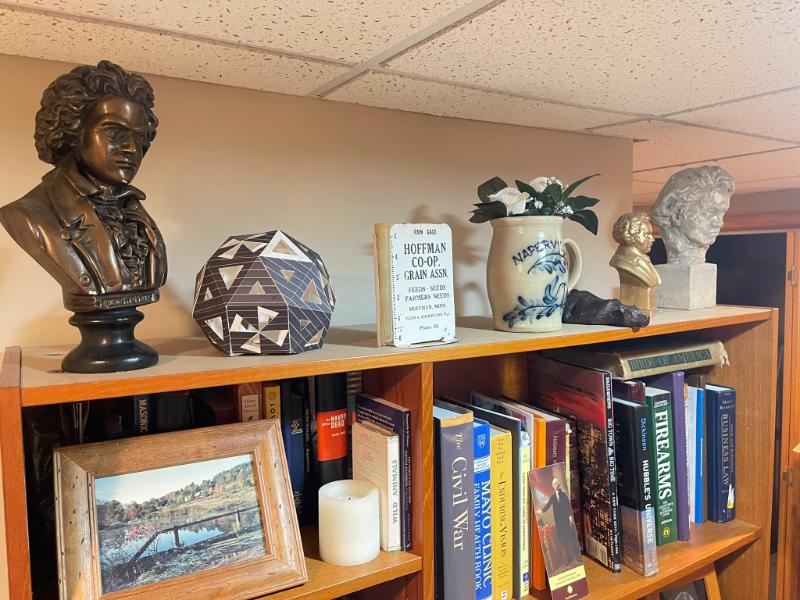 Sale Photo Thumbnail #178