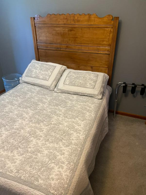 Sale Photo Thumbnail #115